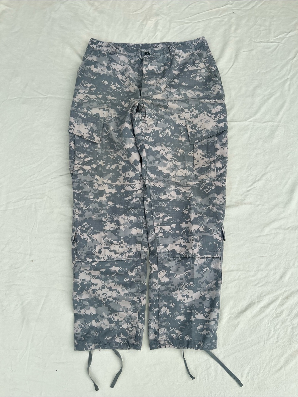 US Army Digital Camo Cargo Pants